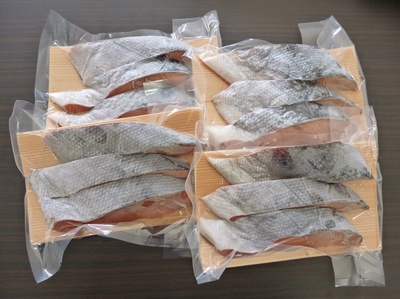 川石水産＿新巻鮭の切り身＿P1010963.JPG
